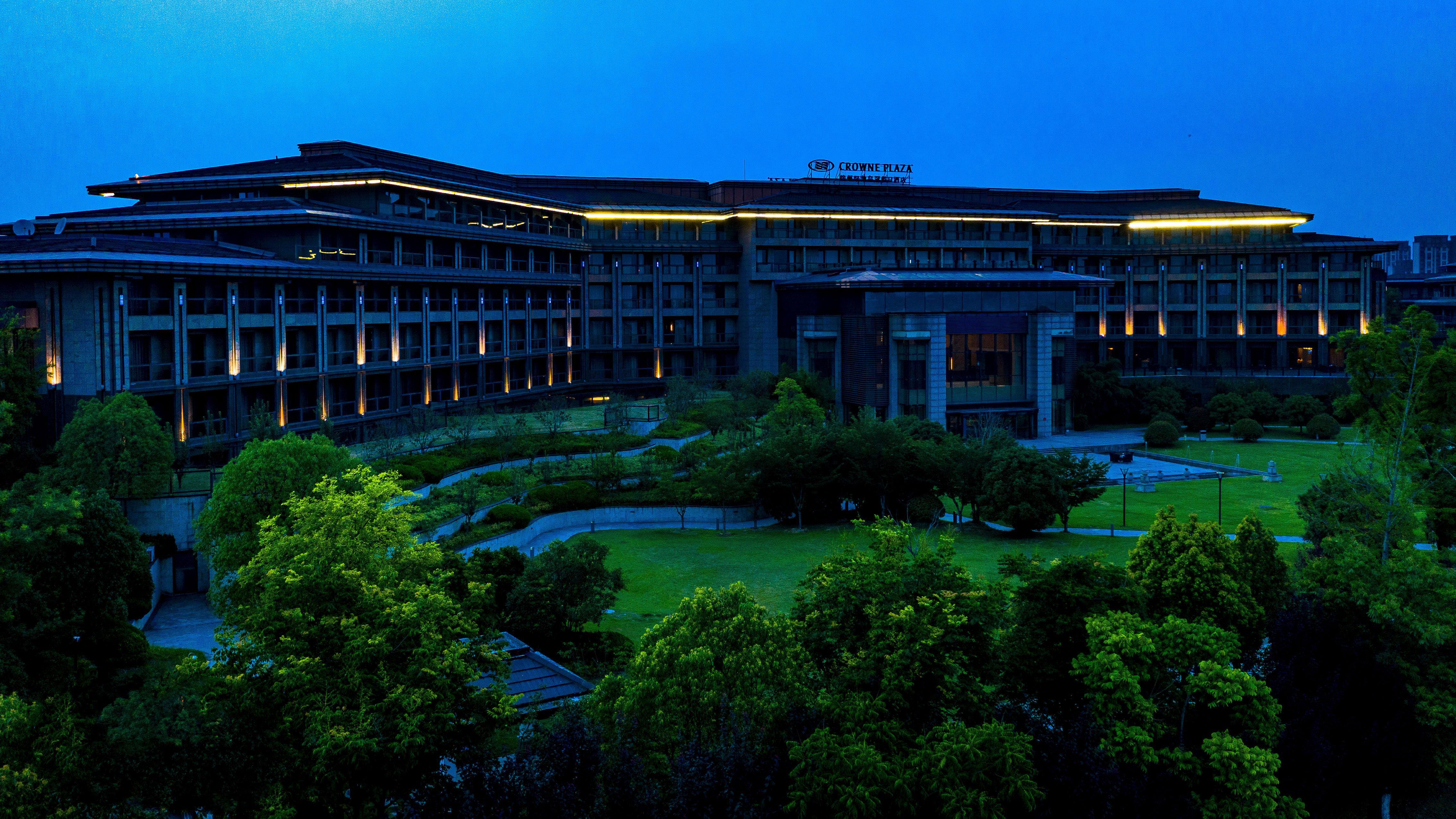 Crowne Plaza Xuzhou Dalong Lake By Ihg ภายนอก รูปภาพ