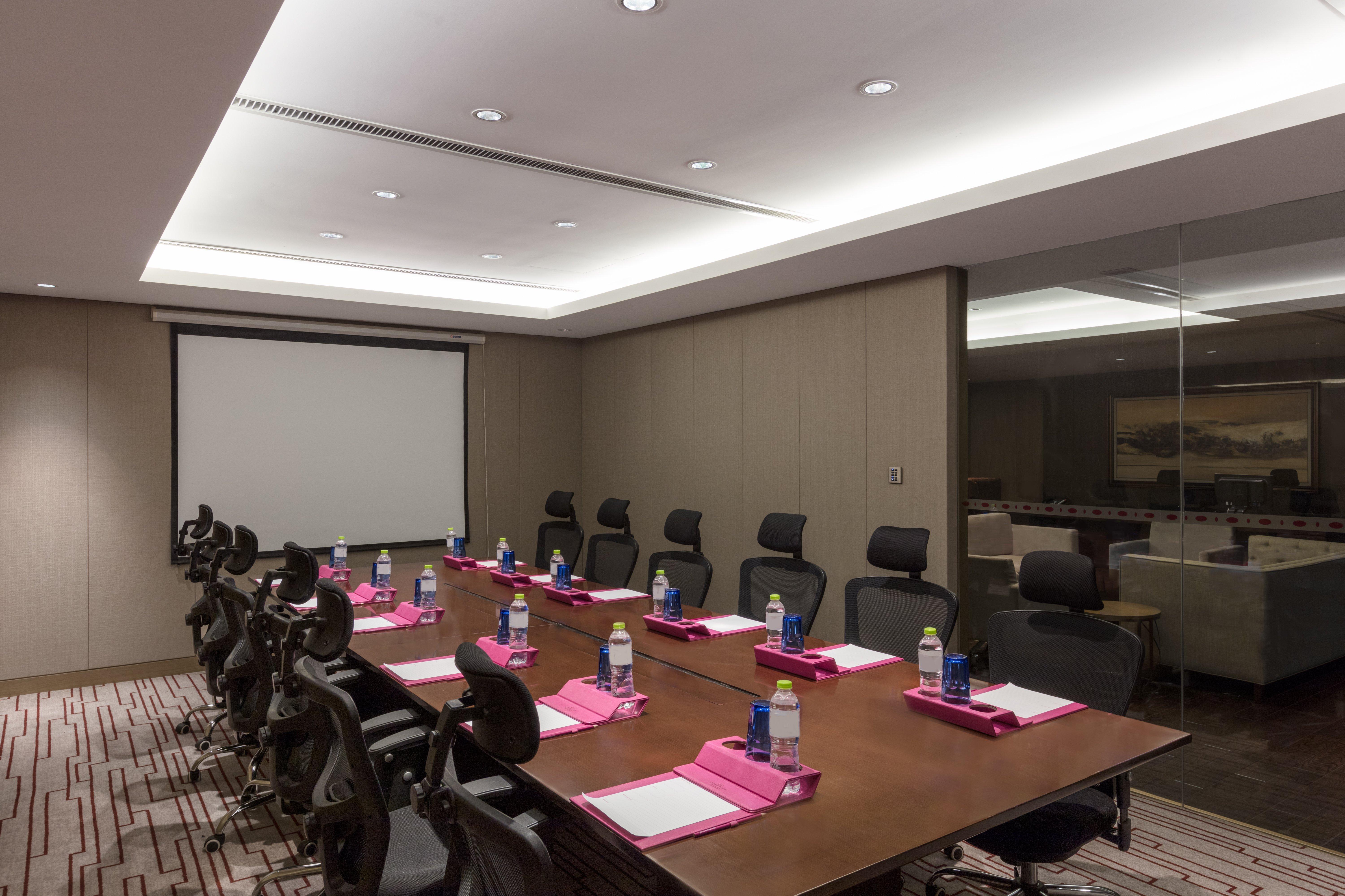 Crowne Plaza Xuzhou Dalong Lake By Ihg ภายนอก รูปภาพ